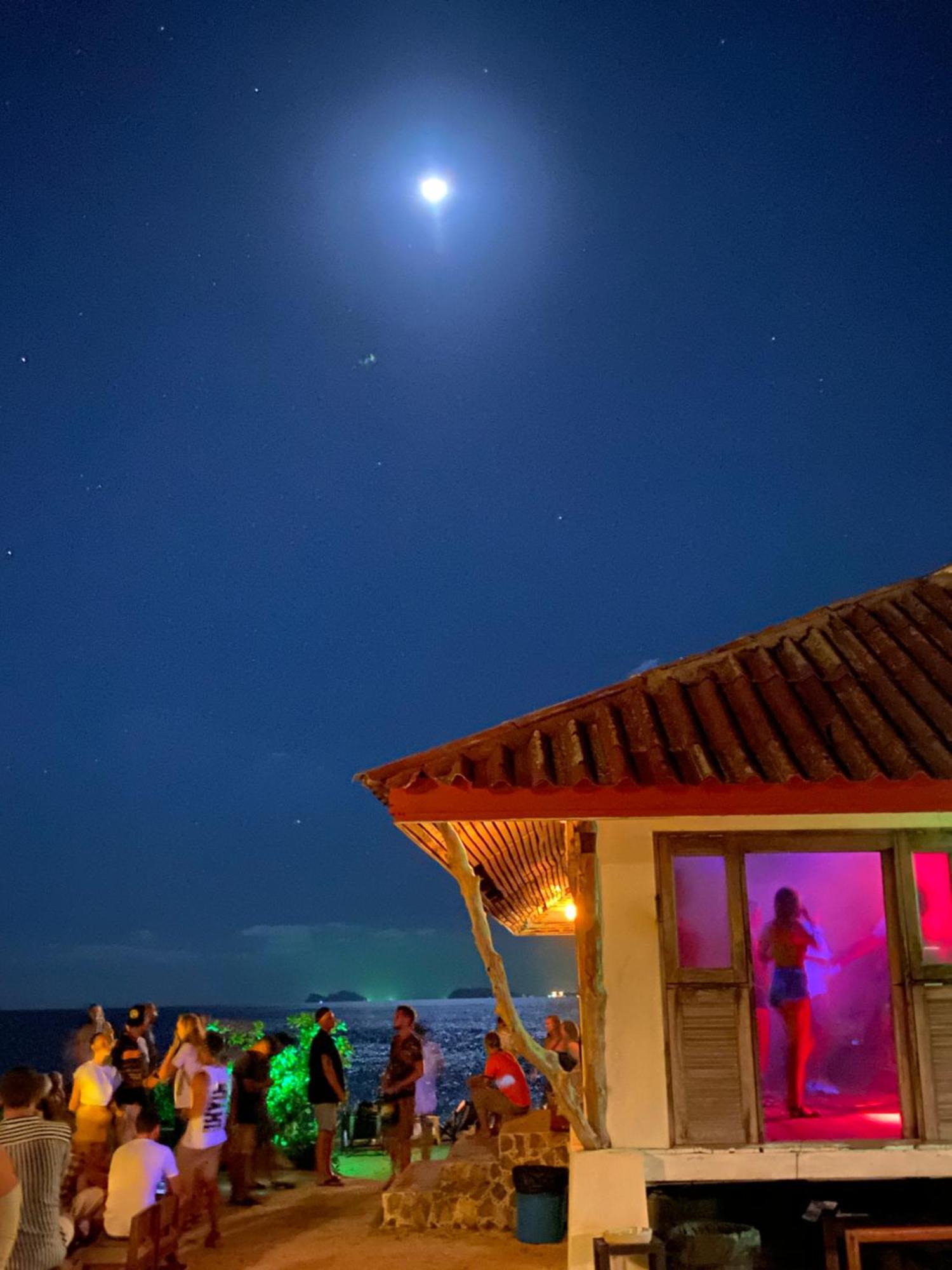 Lighthouse Bungalows Ko Pha Ngan Buitenkant foto