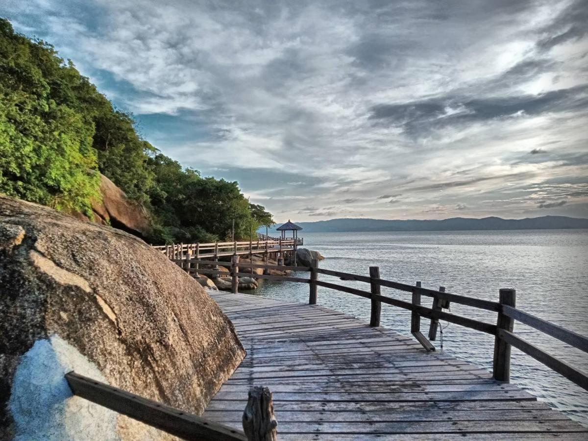 Lighthouse Bungalows Ko Pha Ngan Buitenkant foto